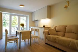 Χώρος καθιστικού στο Garden apartment
