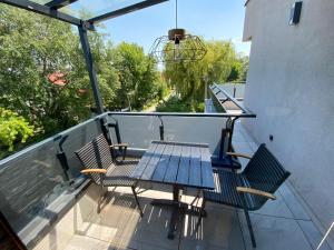 Gallery image of Relax Sauna Apartman privát finn szaunával in Keszthely +4 photos