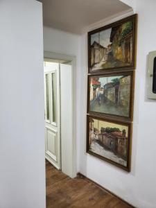 Fotografija v galeriji nastanitve Unique Traditional House, hosted by J&G v Tirani