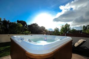 Fotografia z galérie ubytovania Feel Good Penthouse With Jacuzzi v destinácii Zadar
