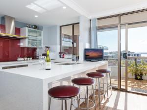 Gallery image of The Commodore, 23,9-11 Donald Street - Delightful unit with gorgeous water views, air con and wi-fi in Nelson Bay