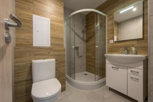 A bathroom at Symple apartments