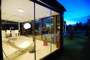 Kúpeľňa v ubytovaní Feel Good Penthouse With Jacuzzi
