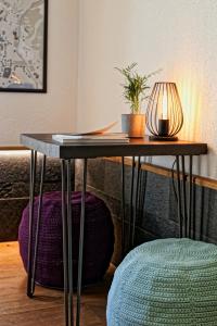Istumisnurk majutusasutuses GRAND your home with common kitchens with self check-in
