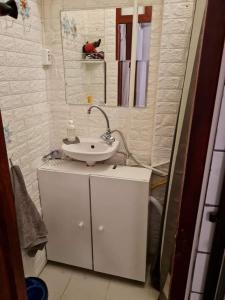 A bathroom at Centro Apartman Még 23 kép