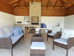 Gallery image of Apartamenty przy basenie blisko morza Brown in Puck