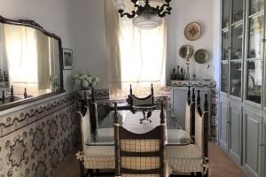 Fotografie z fotogalerie ubytování Casa familiar decimonónica con mucho encanto v destinaci Sant Feliu de Guixols + 17 fotografií