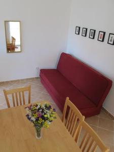 Posedenie v ubytovaní Apartment in Vir with sea view, terrace, air conditioning, WiFi 4472-1 + 32 fotografií