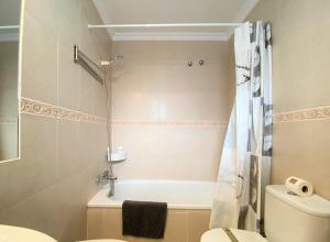 Kúpeľňa v ubytovaní Aljamar 6 Burriana Beach Casasol