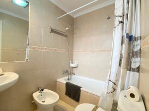 Kúpeľňa v ubytovaní Aljamar 6 Burriana Beach Casasol