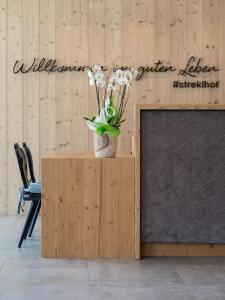 Zdjęcie z galerii obiektu Hotel Streklhof w mieście Velden am Wörthersee