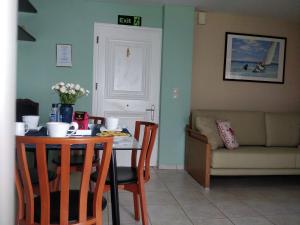 A seating area at Sior Dionysios Apartments