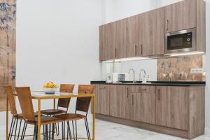 Gallery image of Apartamentos Abreu Suites in Seville