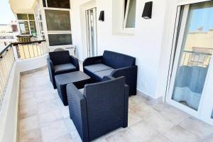 Część wypoczynkowa w obiekcie Modern Two Bedroom Apartment in Marbella Centre