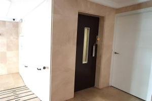 Zdjęcie z galerii obiektu Modern Two Bedroom Apartment in Marbella Centre w Marbelli