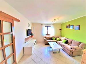 Fotografie z fotogalerie ubytování Apartment in Betina 3837-1 v destinaci Betina