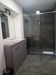 A bathroom at Citadel Residence