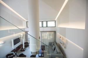 Телевизор и/или развлекательный центр в Nama Sea Side Suites