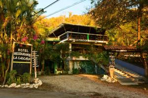 Gallery image of Hotel La Cascada in Puntarenas