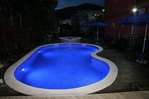 Gambar di galeri bagi VilaElenaMarko di Budva