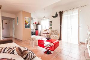 Kuchyň nebo kuchyňský kout v ubytování Apartman LUCIJA 2