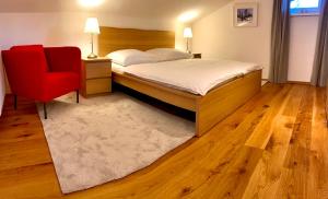 Posteľ alebo postele v izbe v ubytovaní Moderne Ferienwohnung Hubert Neuper im Zentrum von Bad Mitterndorf