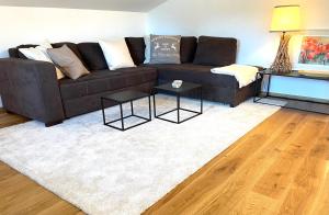 Posedenie v ubytovaní Moderne Ferienwohnung Hubert Neuper im Zentrum von Bad Mitterndorf