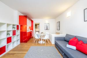 Cucina o angolo cottura di Quercus Appartements contactless check-in