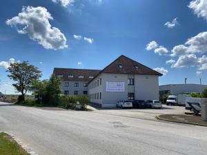 The building in which az apartmanhoteleket is located