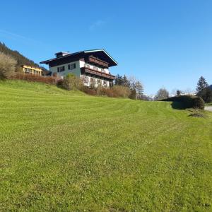 Zdjęcie z galerii obiektu Gästehaus Zum Tauern w mieście Radstadt