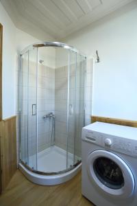 A bathroom at Stafilos House