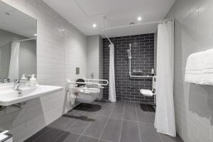 Koupelna v ubytování Holiday Inn Express - Fulda by IHG