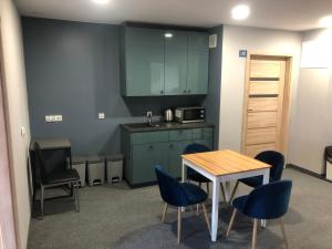 Kuchyňa alebo kuchynka v ubytovaní Bemma Apart Hostel