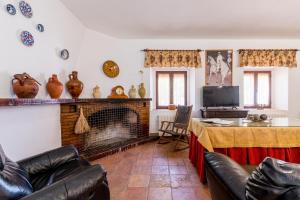 A television and/or entertainment centre at La Pontezuela Alanis