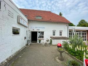 Budova, kde se aparthotel nachází