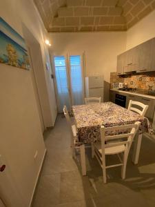 Casa Sant'Anna tesisinde mutfak veya mini mutfak
