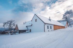 Afbeelding uit fotogalerij van Penzion Horský statek in Šumavské Hoštice