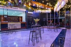 Restaurace v ubytování Goldvitel Hotel Surabaya