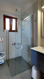 Ένα μπάνιο στο Doma Apartments 