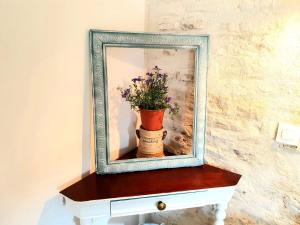 Galeriebild der Unterkunft La Fontenelle Meublé T2 in Sainte-Sévère + 39 Fotos