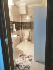 Ein Badezimmer in der Unterkunft Dalaman Airport Daltur Aparts
