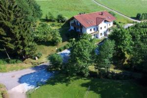 Gallery image of Apartmenthaus Fürstenzeche in Lam