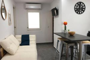 Gallery image of M4 Cool Terrace. 1 min to metro. 15 min to center in Esplugues de Llobregat