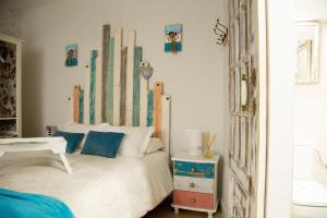 Apartamentos Rincón de Cantarranas客房内的一张或多张床位
