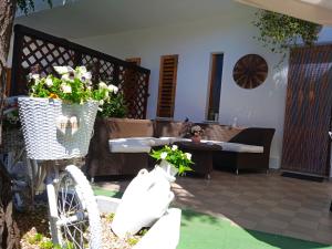 Foto dalla galleria di Guest House Oleandro a Santa Maria Navarrese
