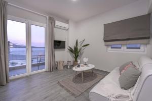 Zona d'estar a Dedis Apartment's