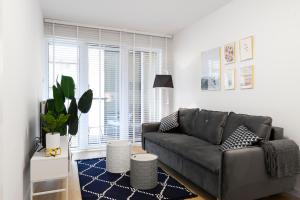 Część wypoczynkowa w obiekcie Blue Mare Dubai Kasprowicza 20B, FREE Pool, Sauna, Parking, Fitness