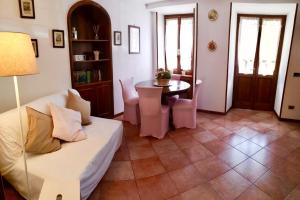 Posedenie v ubytovaní Casa Brunella