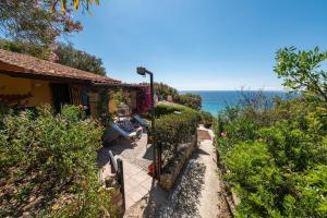 a house with a view of the ocean at Villa Laura in Monte Nai