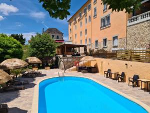 Gallery image of Hotel Belle Vue in Souillac